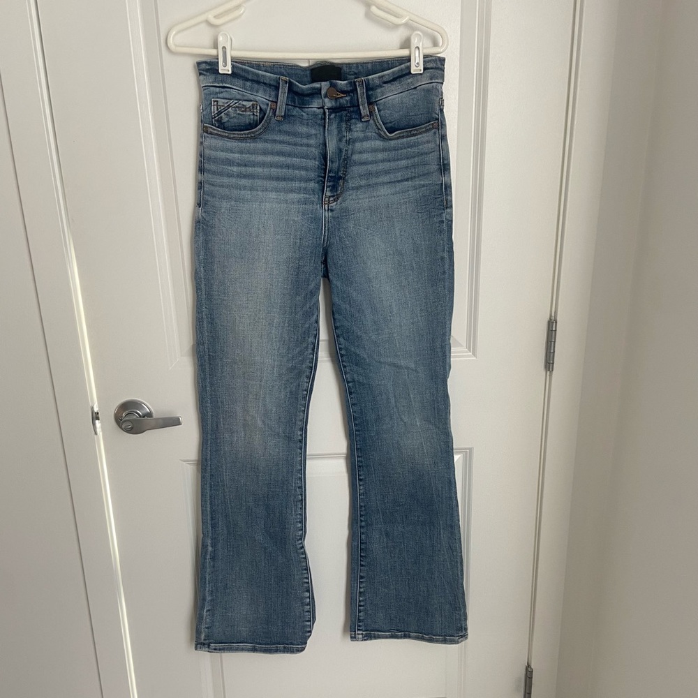 Super cute bootcut Jeans, HIGH WAISTED!! Very flattering on the butt
